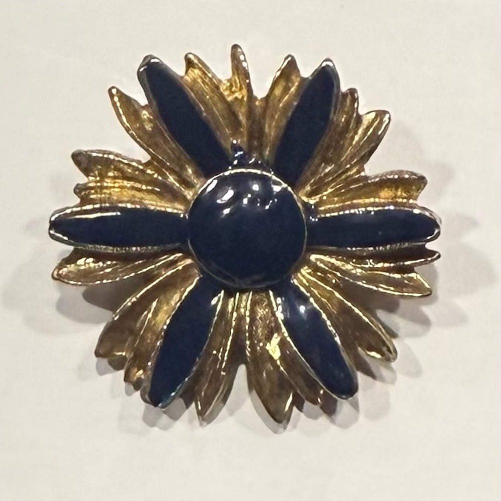 Vintage Gold Navy Blue Floral Brooch Pin, Size 1 in